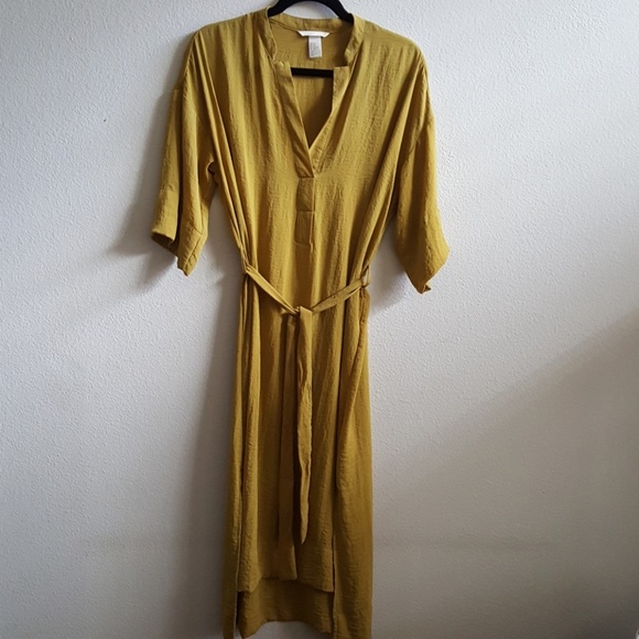 H&M Dresses & Skirts - H&M Dress